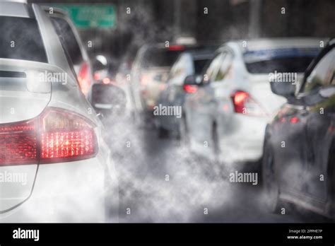 Pollution De L Air Due La Circulation De La Fum E D Chappement Des