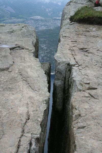 Incredible Cliff Of Preikestolen Pics Izismile