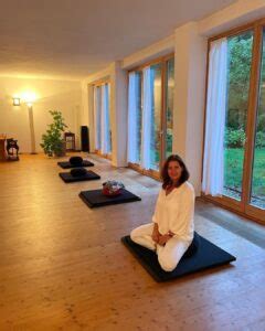 Vipassana Und Deep Rest Meditation Im Kloster Eisenbuch