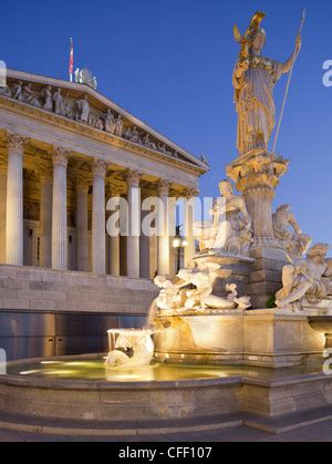 Brunnen Mit Statue Der Pallas Athene Vor Dem House Of Parliament 1