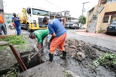 Prefeitura De Manaus Intensifica Obras De Infraestrutura E Preven O No