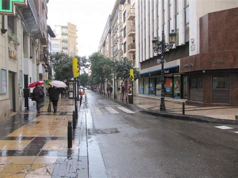 Los Comercios De La Calle Don Jaime De Zaragoza Rechazan La Peatonalizaci N