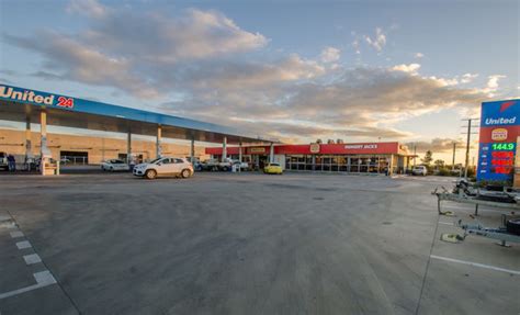 Near-new Echuca service station sold for $7.5 million