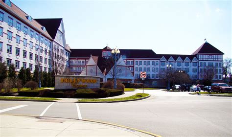 HOLLYWOOD CASINO & HOTEL LAWRENCEBURG $64 ($̶9̶2̶) - Updated 2022 ...