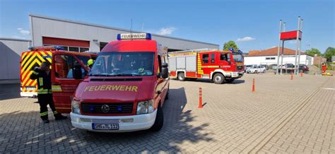 Lauenau Freibad Angeblicher Chlorgasaustritt Freiwillige Feuerwehr