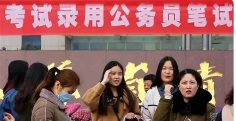 开心！一批高校开设公务员专业，包括211大学和省属重点大学腾讯新闻