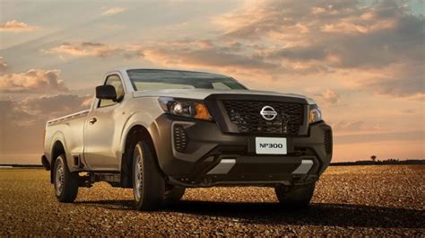 Nissan NP300 Pick Up Y Frontier 2021 Precios Versiones Y Equipamiento