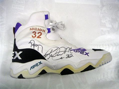 Karl Malone | PSA AutographFacts℠