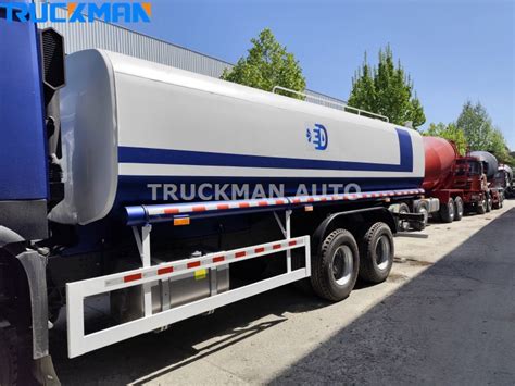 6x4 Sinotruk Howo 20000 Liters Oil Tanker Truck For Zambia