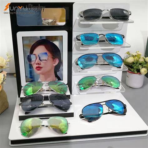 Buy Wholesale China New Design Custom Fashion Acrylic Eyewear Display