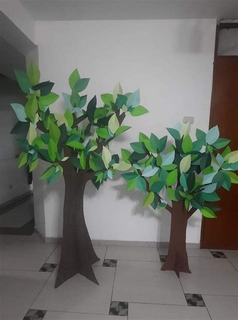 Arbol de cartón 3D Cardboard tree Tree props Paper tree