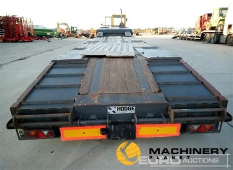 Montracon Tri Axle Extendable Step Frame Low Loader Trailer Ramps