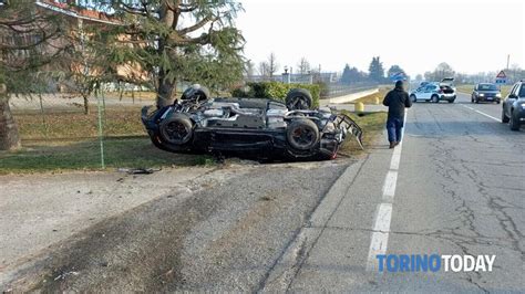 Incidente In Via Milano Tra Settimo Torinese E Brandizzo Auto