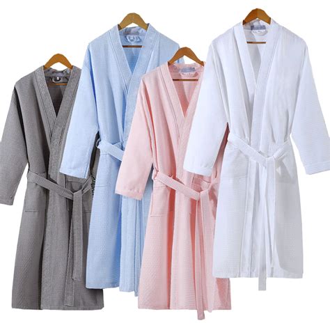 dressing gown  bath robewhat   call  cherche la femme