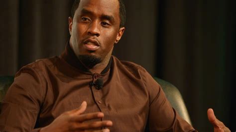 Sean Combs Height Age Biography Marriage Net Worth And Wiki The