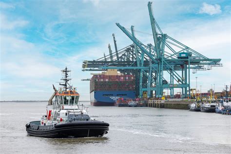 Cmb Tech Port Of Antwerp Bruges Cmb Tech Launch The Hydrotug