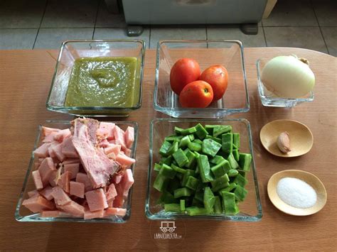 Chuleta Ahumada Con Nopales En Salsa Verde Laantojadera