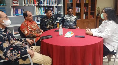 Konsultasi DPRD Sumbawa Ke Kemenpan RB Terkait Nasib Tenaga Honorer