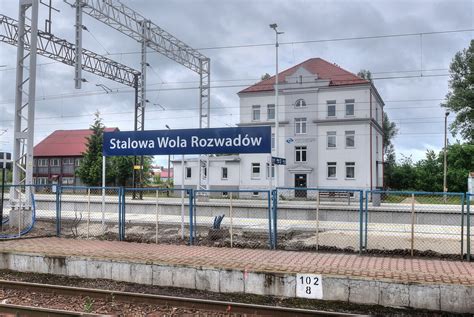 Odnowiona Stacja Stalowa Wola Rozwad W Zwi Kszy Komfort Podr Nych