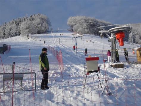 O Rodek Narciarski Dolina Le Nicy Narty I Snowboard Skigo Pl