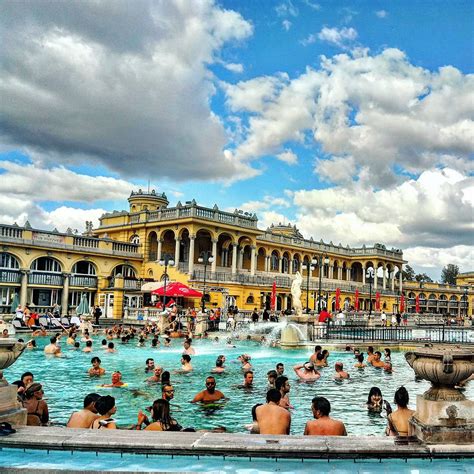 Szechenyi Baths : r/budapest