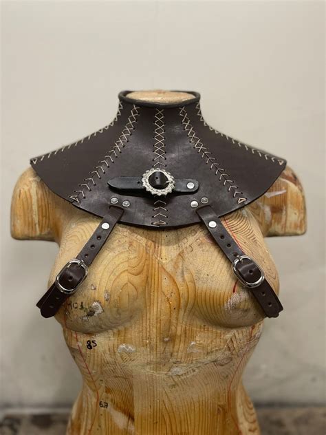 Ciri Witcher Leather Gorget Neck Armour Fantasy Leather Etsy