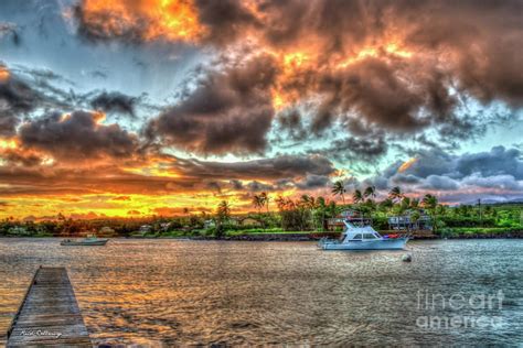 Kukui'ula Small Boat Harbor Reef and Beach Clean up | PADI AWARE