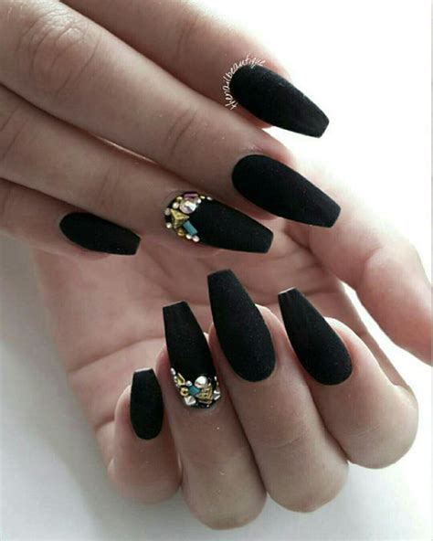 Coffin Black Nail Designs Perfect For Every Occasion