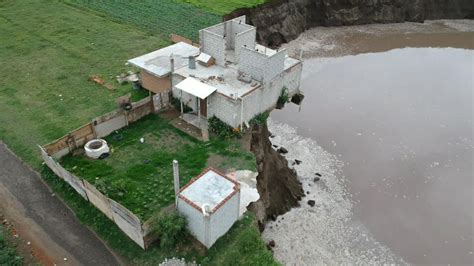 Socav N De Puebla Derrumba Una Parte De La Casa De La Familia S Nchez