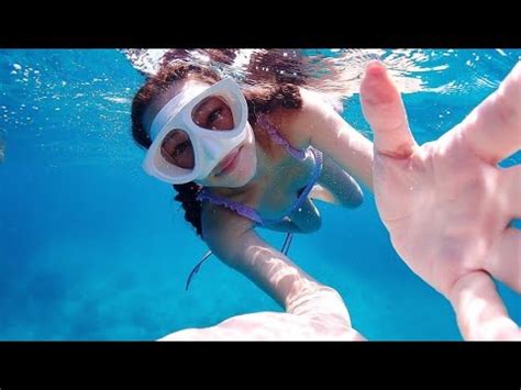 Underwater Girl Swimming Freediving Girls Bikini Underwater P