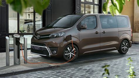 Fotos De Toyota Proace Verso L Electric