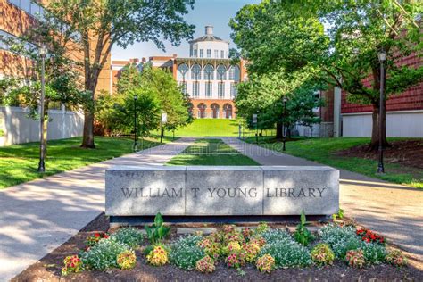 William T. Young Library at University of Kentucky Editorial Photo - Image of historic, college ...