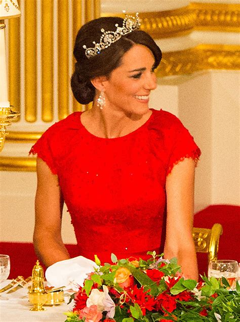 Kate Middleton Foto Del Suo Grande Ritorno A Buckingham Palace Foto 26