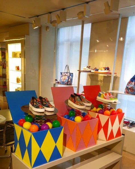 64 Shoe Display Ideas Shoe Display Store Design Retail Design