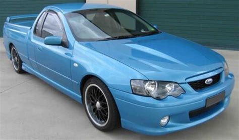 Ford Falcon Ba Bf Xr6 Xr8 Turbo Bonnet Hood With Hump Boss V8 Boulge Bonnet Ebay