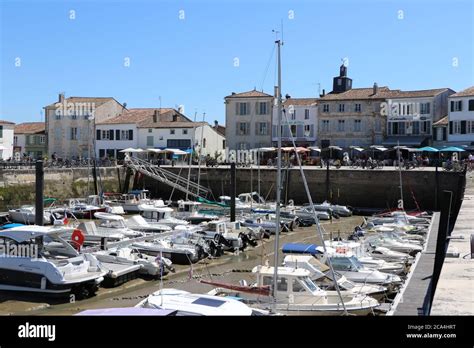 Flotte marine hi-res stock photography and images - Alamy