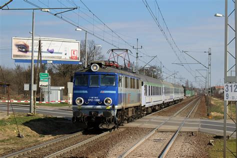 PKP EP07 1060 Poznan Junikowo 28 March 2016 Chris GBNL Flickr