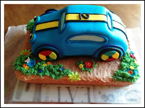 Car Cake With Buttercream Icing Decoration My First Genuine Fondant