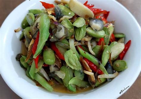 Resep Tumis Batang Brokoli Petai Oleh Arlina Cookpad