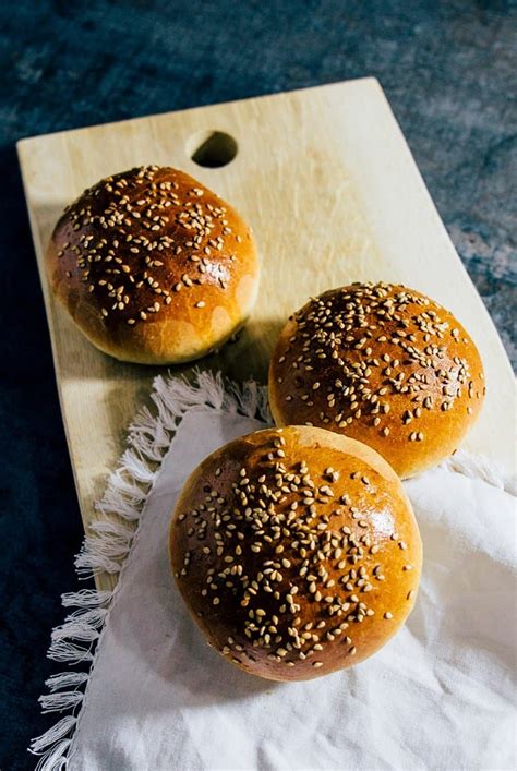 Brioche Burger Buns Rezept F R Perfekte Burger Br Tchen Reisehappen