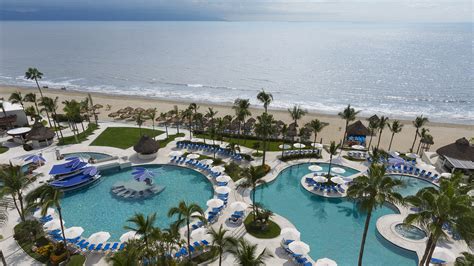 Hard Rock Hotel Vallarta | Condé Nast Traveler