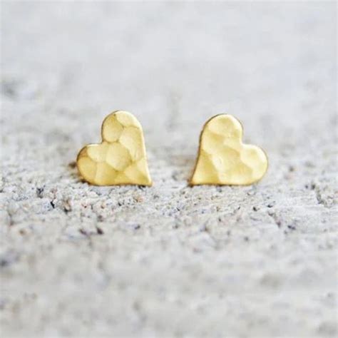 Kesardeep Impex Gold Plated Heart Shape Stud For Girls In 925 Sterling