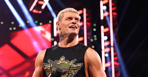 Cody Rhodes Accepts Insane Offer From Wwe Fan At Live Event