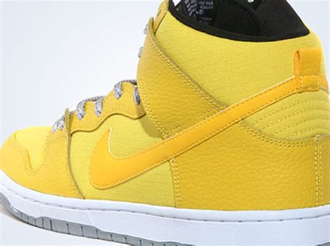 Nike SB Dunk High - Yellow - Black - SneakerNews.com