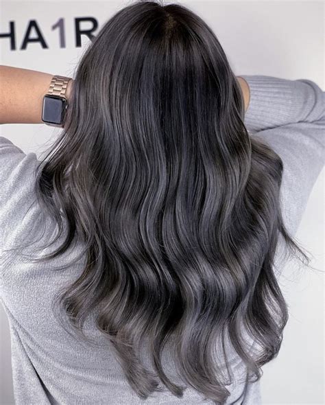 50 Highlights For Gray Hair That Pros Swear By Hair Adviser Black Hair With Grey Highlights