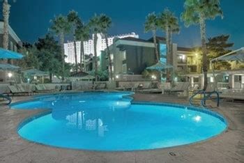 Desert Rose Resort Pool- Hours, Season and Information - Midlife Miles