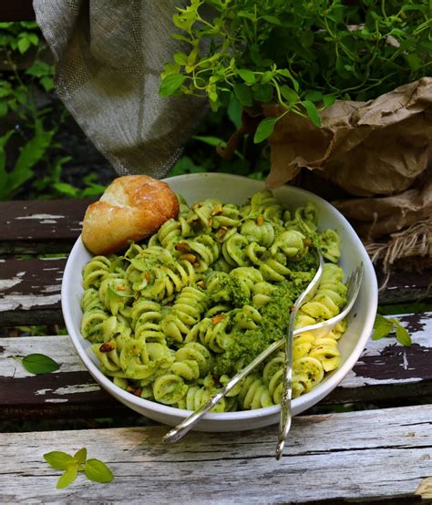 Pistachio Pesto Pasta