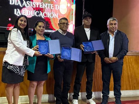 Reconocen a Asistentes de la Educación del territorio Huasco por sus