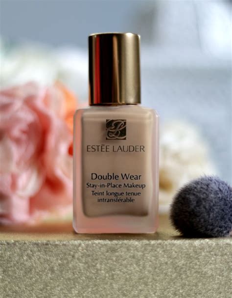 Estee Lauder Double Wear Foundation Review-Forgotten Hero