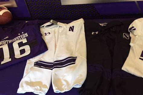 Northwestern makes slight uniform changes for the 2016 season - Inside NU